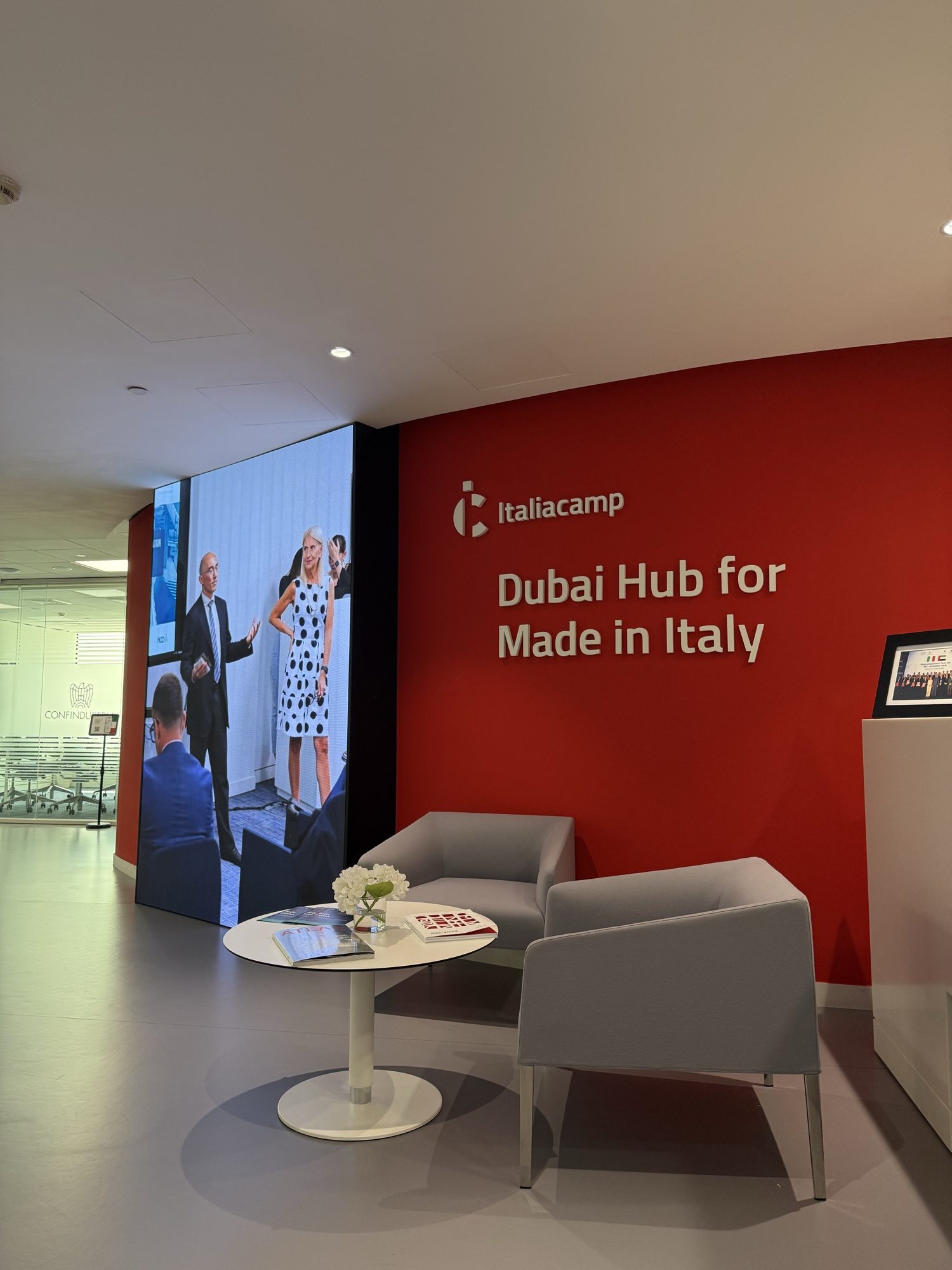 Reception of the Italiacamp Dubai Hub for Made in Italy